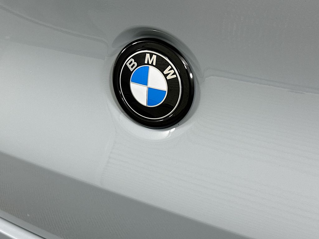 Thumbnail: 2025 BMW X4 - 22