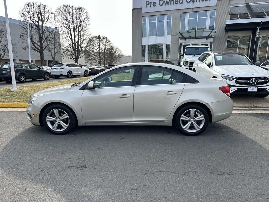 Thumbnail: 2016 Chevrolet Cruze - 14