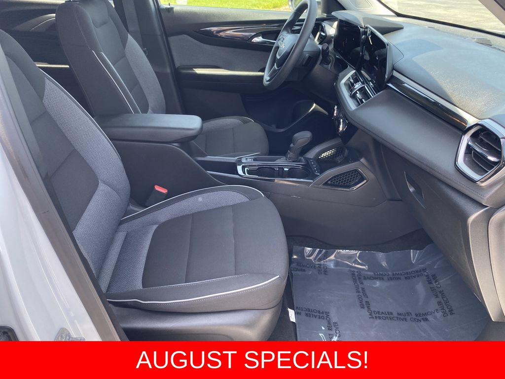 Used 2025 Chevrolet TrailBlazer SUV