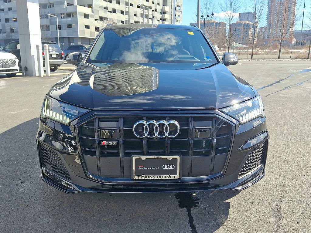 Thumbnail: 2021 Audi SQ7 - 2