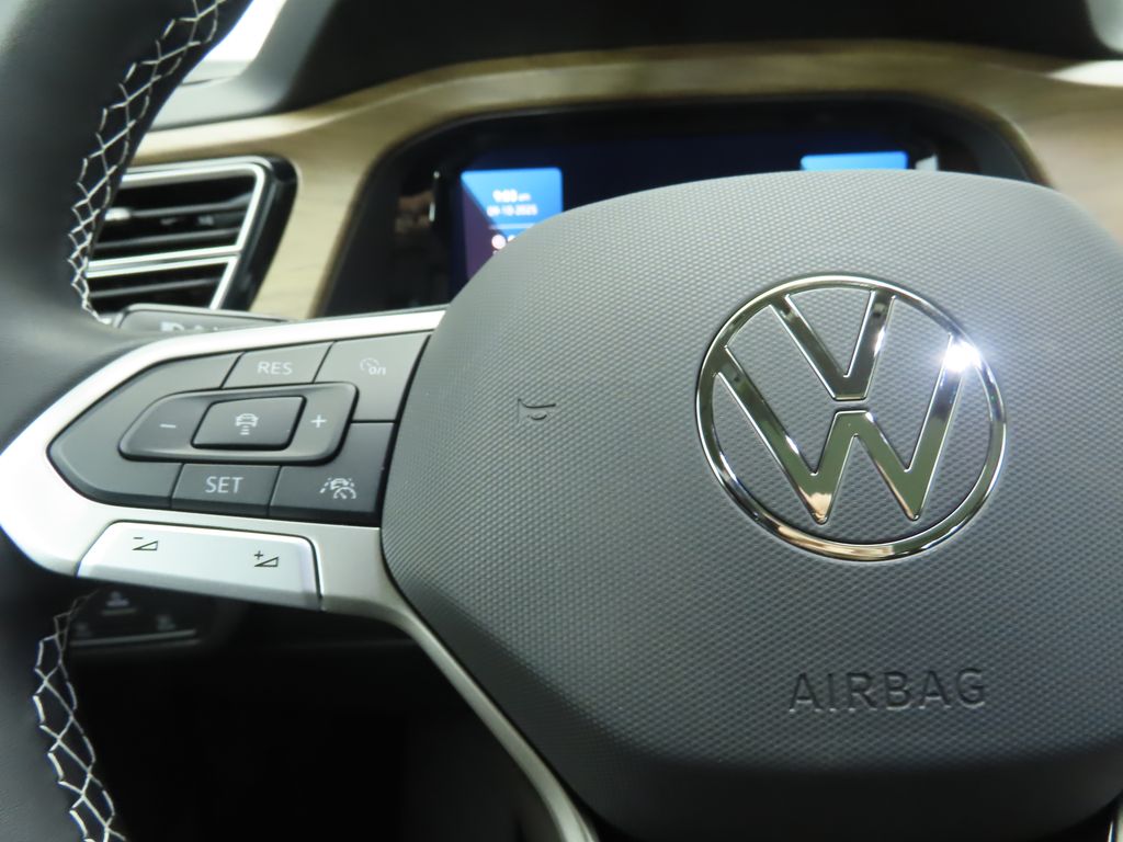 Thumbnail: 2026 Volkswagen Atlas - 11