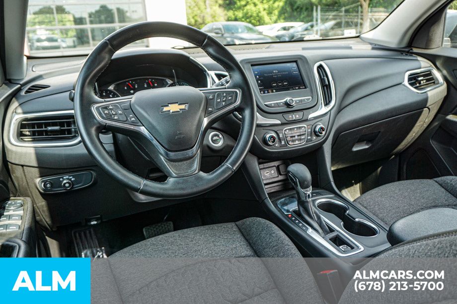 Used 2024 Gray Chevrolet LT image 27