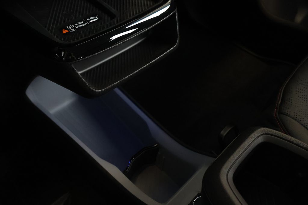 Thumbnail: 2027 Chevrolet Bolt EV - 28