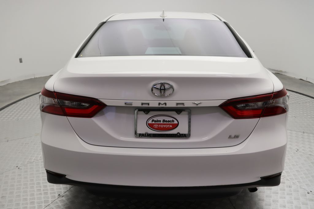 2021 Toyota Camry LE 10