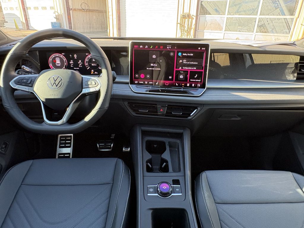 New 2026 Sandstone Volkswagen 2.0T SE R-Line Black image 25