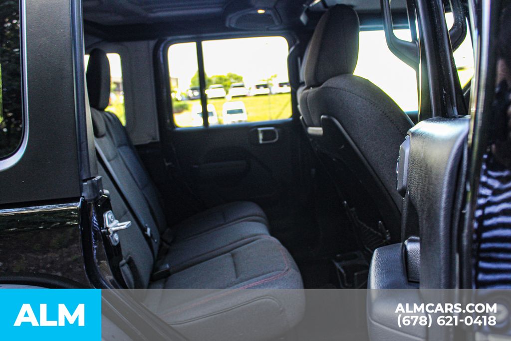 Used 2025 Black Jeep Rubicon image 18