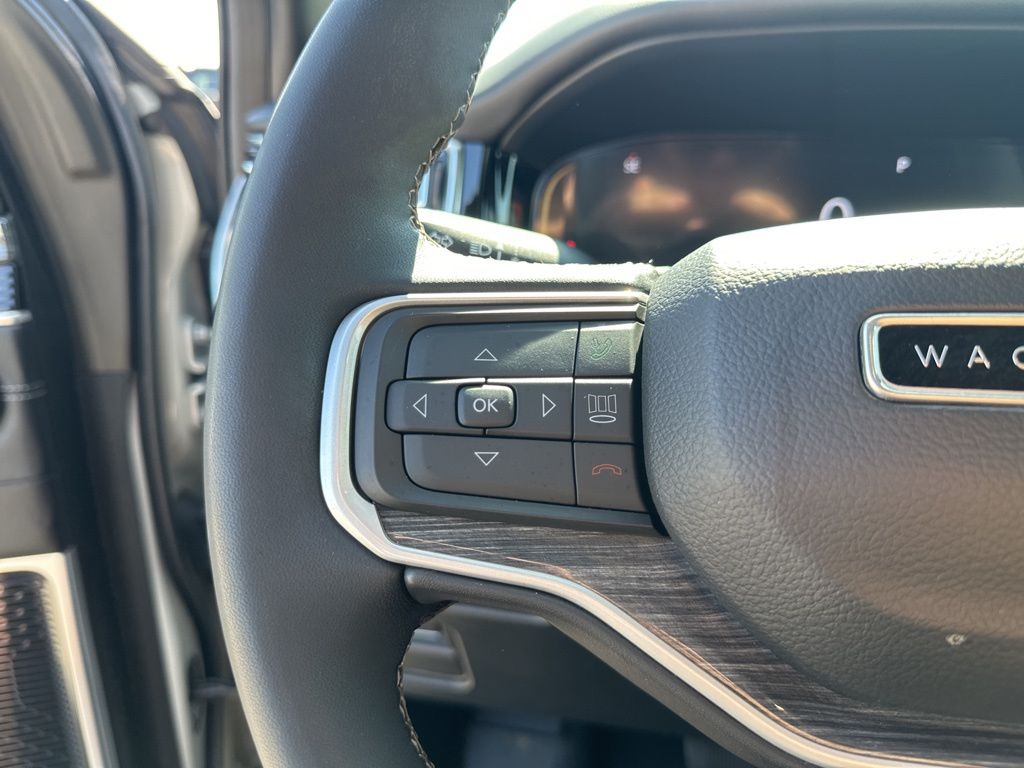 Used Car 2022 Jeep Wagoneer  Series Iii For Sale Under $50,000 In Austin, Texas