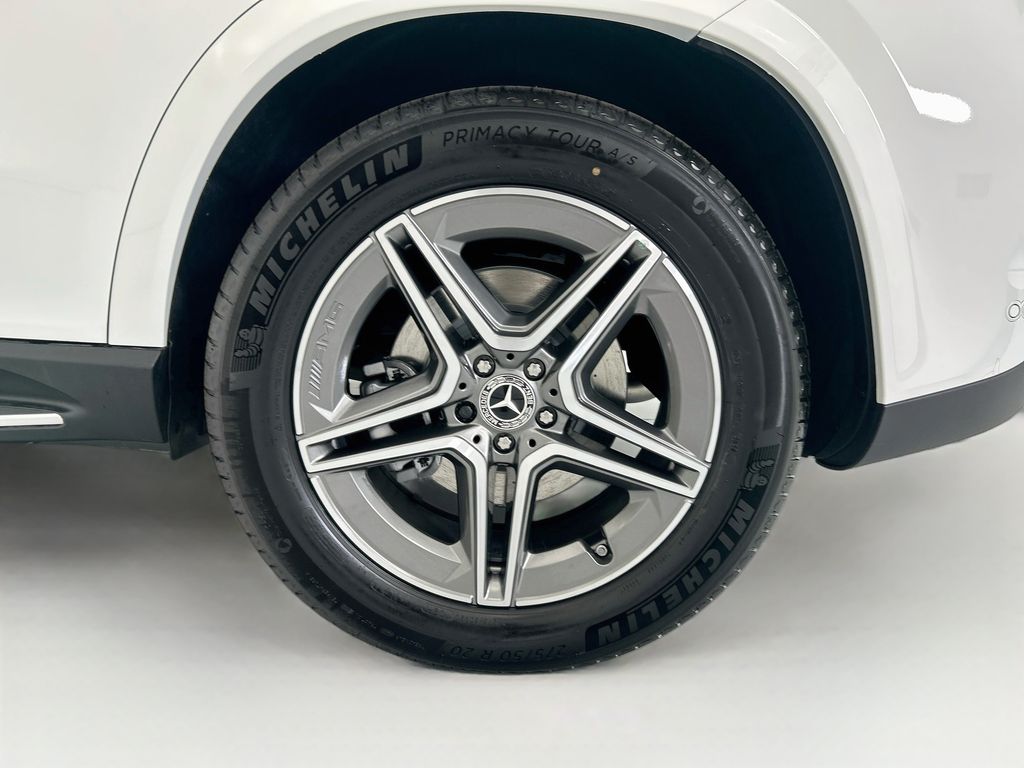 Thumbnail: 2026 Mercedes-Benz GLE - 30
