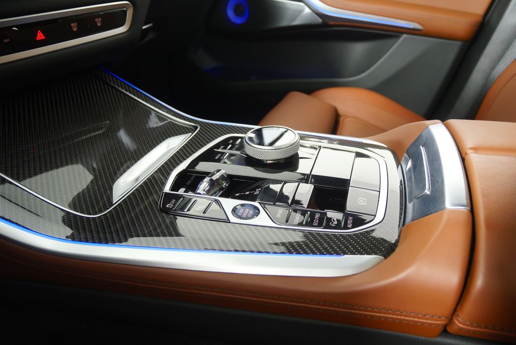 Thumbnail: 2025 BMW X5 - 28