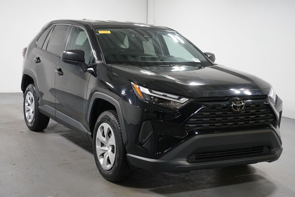 Thumbnail: 2024 Toyota RAV4 - 3