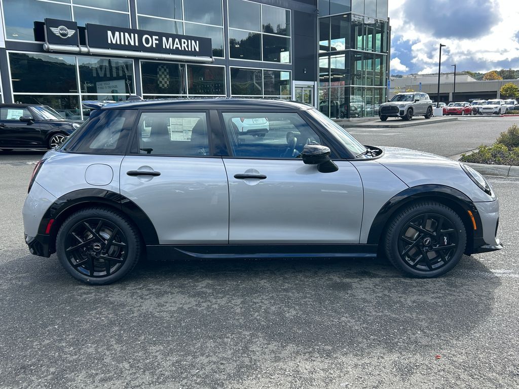 Thumbnail: 2026 MINI Cooper - 6