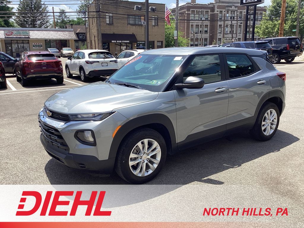 Sterling Gray Metallic 2023 Chevrolet Trailblazer SUV / Crossover Front-Wheel Drive Continuously Variable Transmission