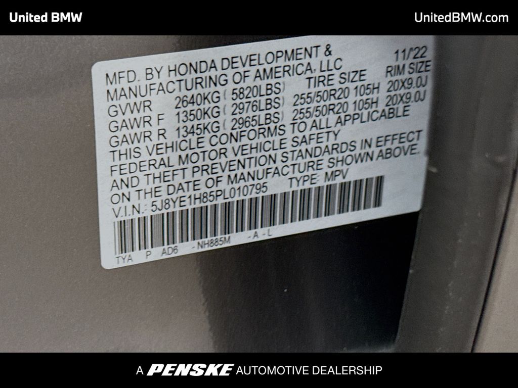 Thumbnail: 2023 Acura MDX - 15