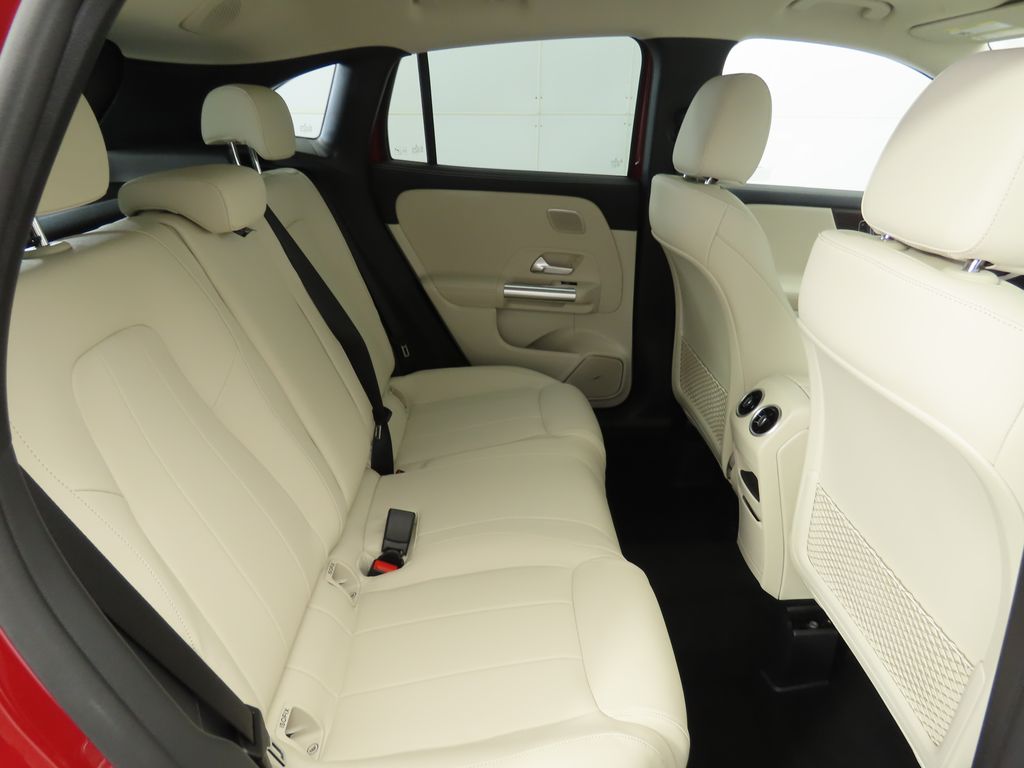 Thumbnail: 2026 Mercedes-Benz GLA - 23