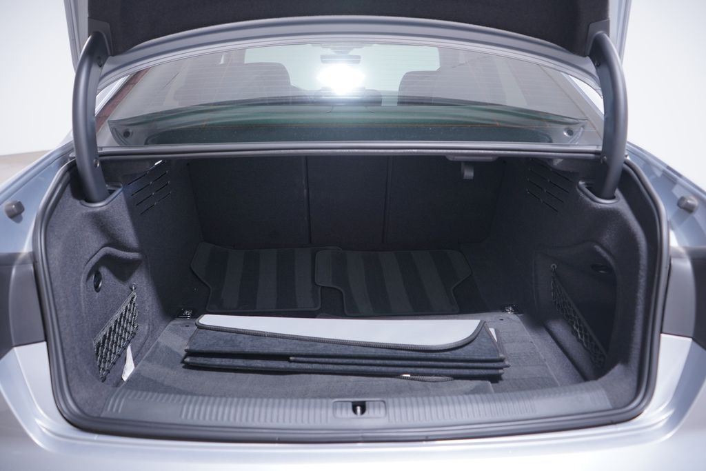 Thumbnail: 2022 Audi A4 - 23