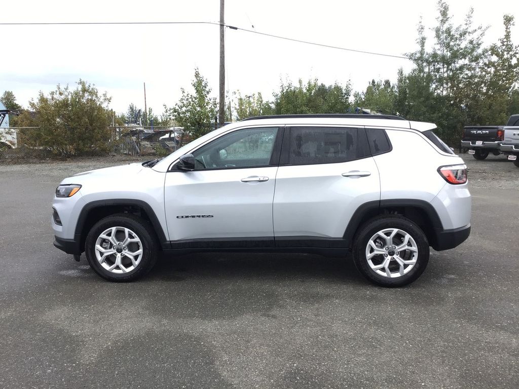 2025 Jeep Compass Latitude
