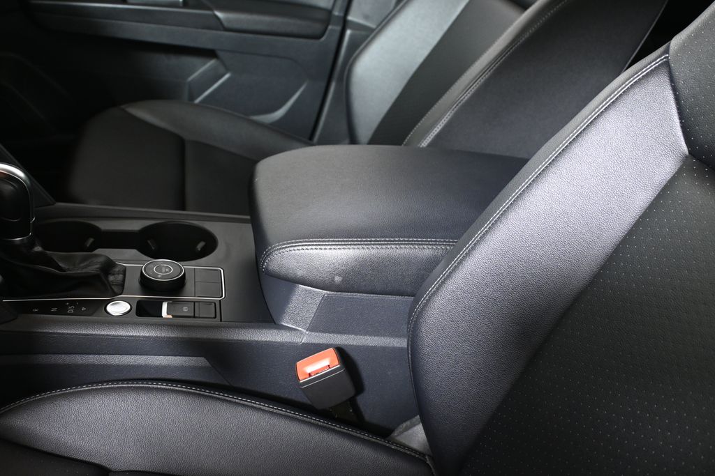 Thumbnail: 2019 Volkswagen Atlas - 28