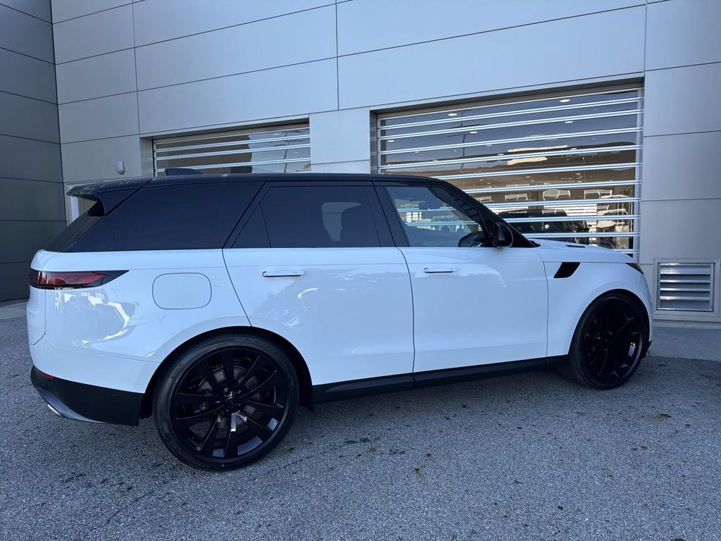 New 2026 White Land Rover SE image 8