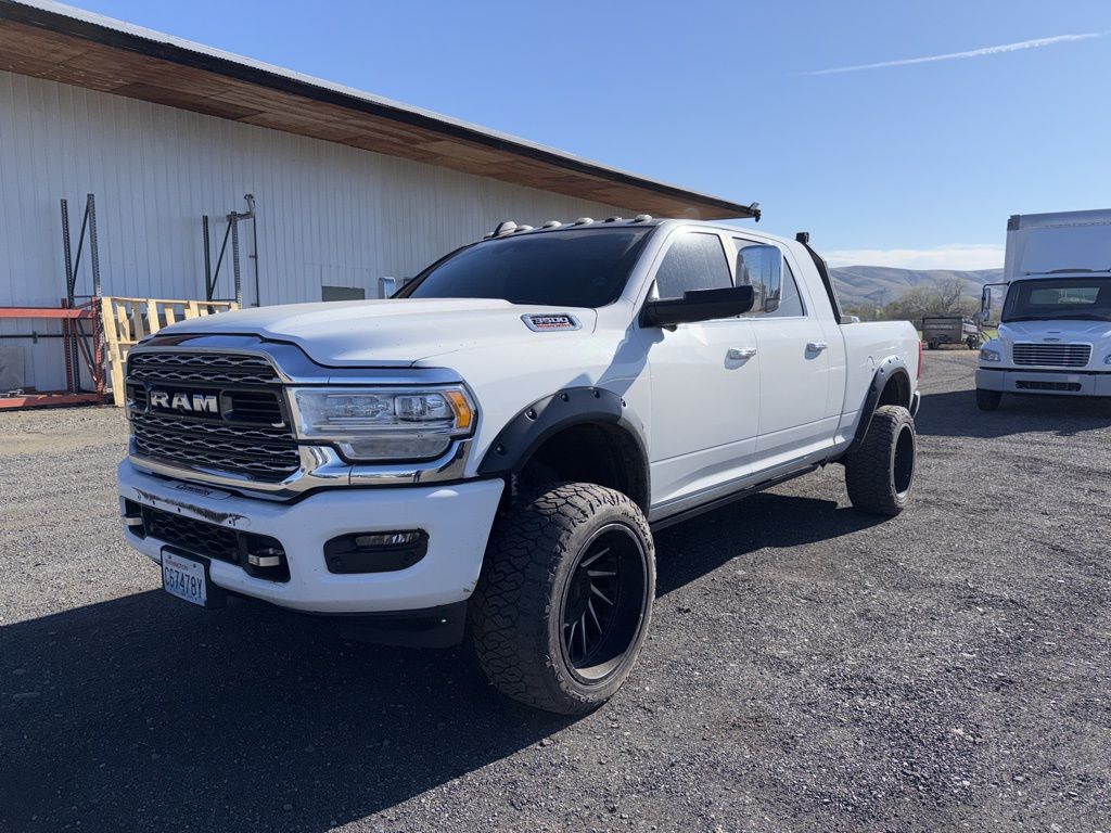 Bright White Clearcoat 2019 RAM 3500 Limited Mega Cab 4WD Pickup Truck Four-Wheel Drive 6-Speed Automatic