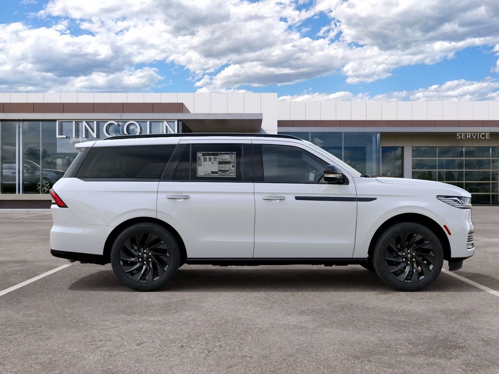 Thumbnail: 2027 Lincoln Navigator - 5