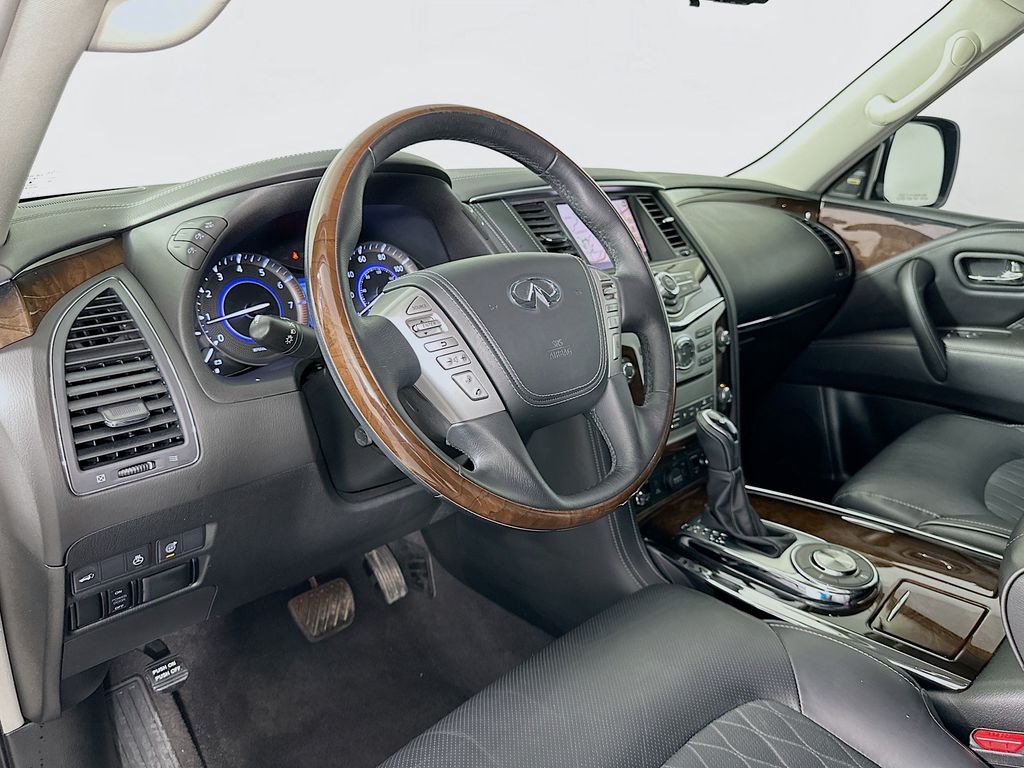 Thumbnail: 2019 INFINITI QX80 - 9