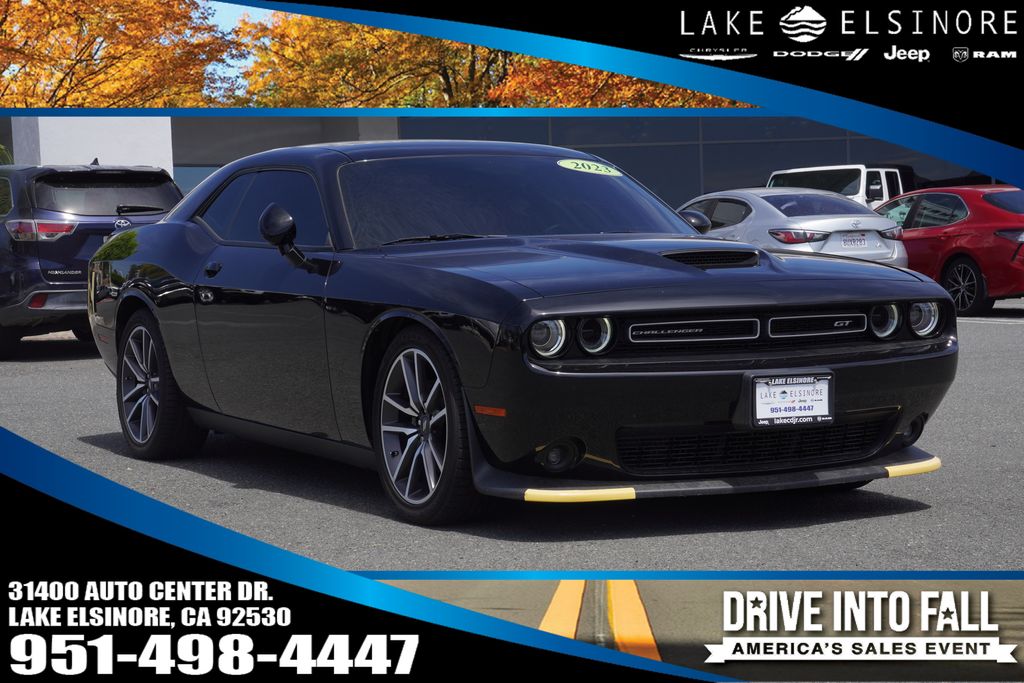 Pitch Black Clearcoat 2023 Dodge Challenger Coupe Rear-Wheel Drive 8-Speed Automatic