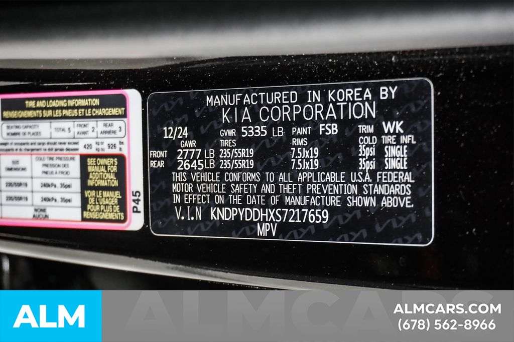 Used 2025 Black Kia X-Line image 61