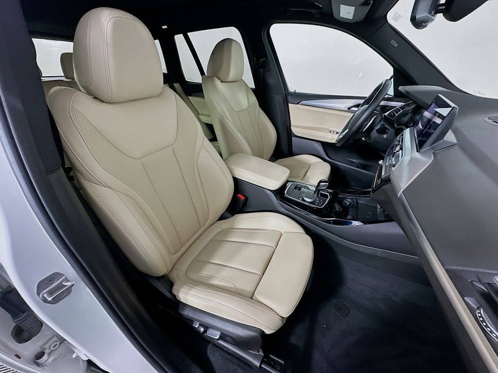 Thumbnail: 2023 BMW X3 - 29