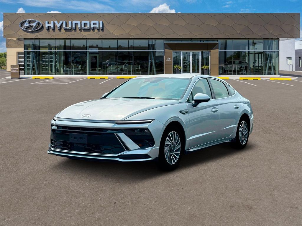 2025 Hyundai Sonata Hybrid