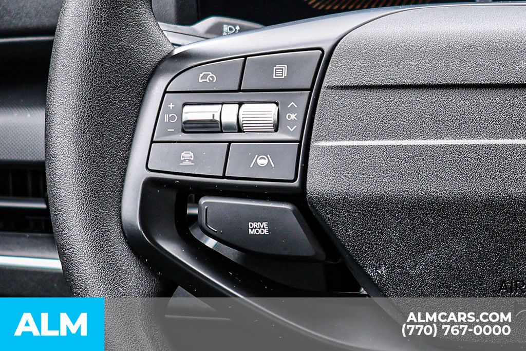 Used 2025 Gray Kia LXS image 33