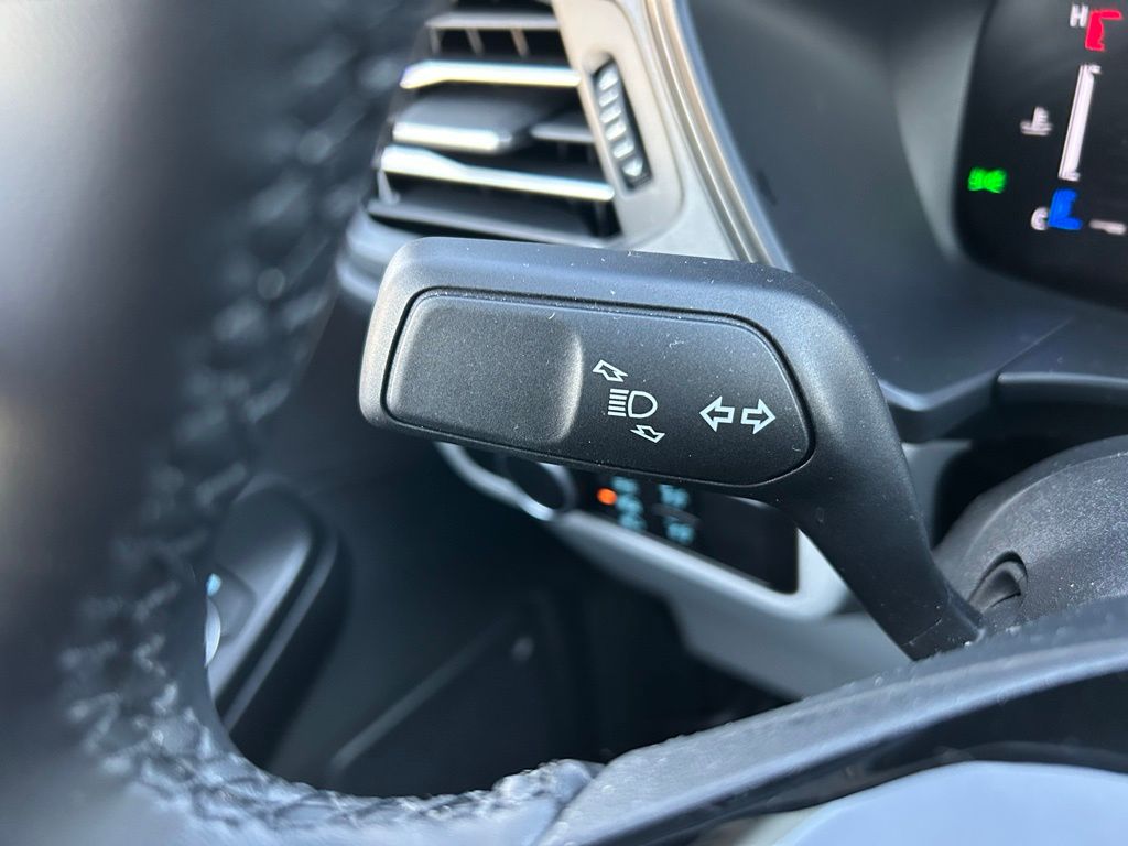 Thumbnail: 2025 Ford Escape - 21