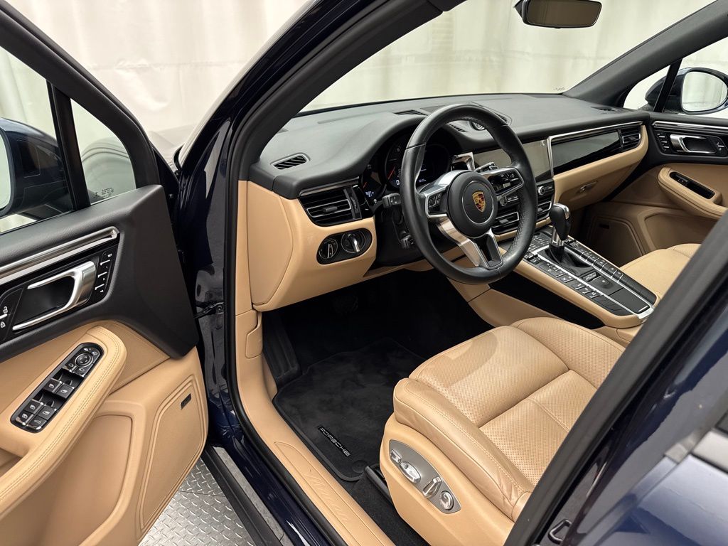2021 Porsche Macan  4