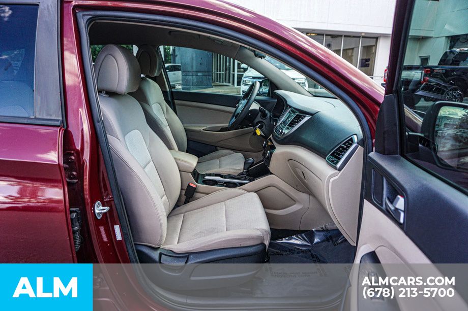 2016 Hyundai Tucson SE photo 19
