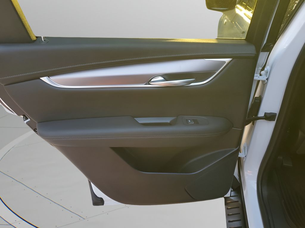 Used Car 2023 Cadillac Xt5  Luxury For Sale Under $35,000 In Austin, Texas