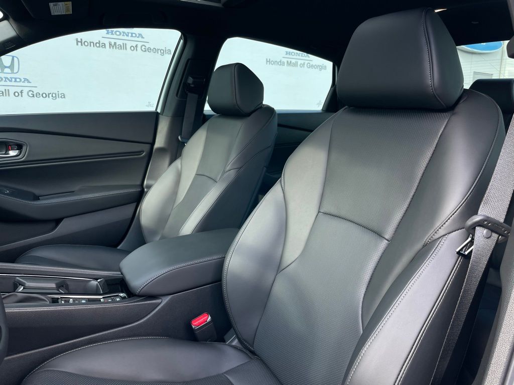 Thumbnail: 2025 Honda Accord - 26