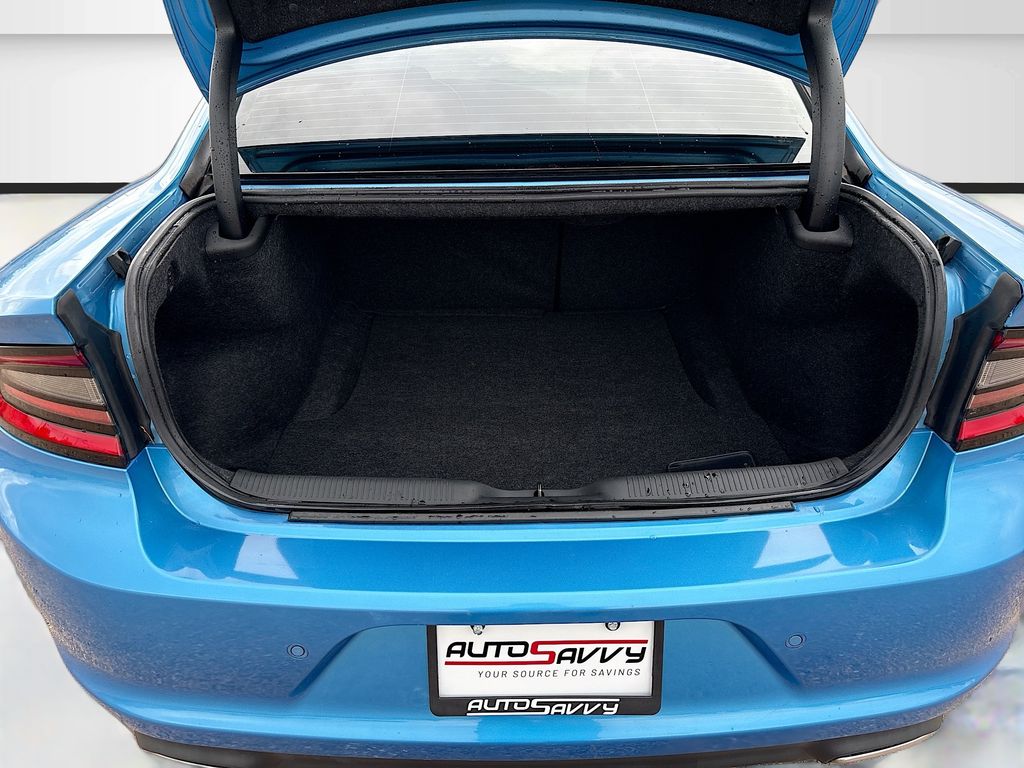 Used 2019 Blue Dodge SXT image 23