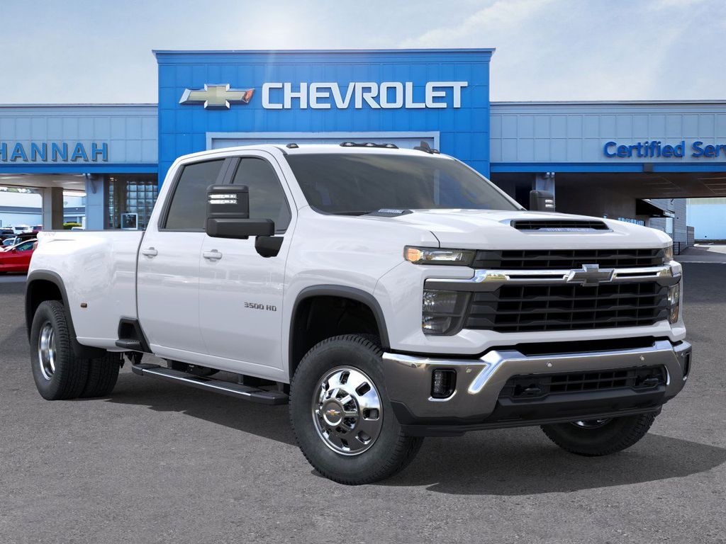 2026 Chevrolet Silverado 3500HD LT