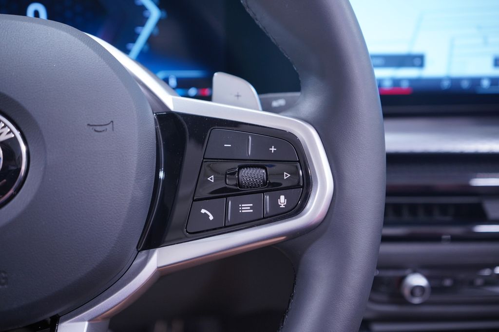 Thumbnail: 2025 BMW 4 Series - 22