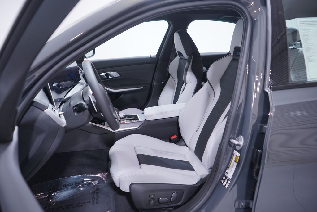 Thumbnail: 2026 BMW M3 - 7