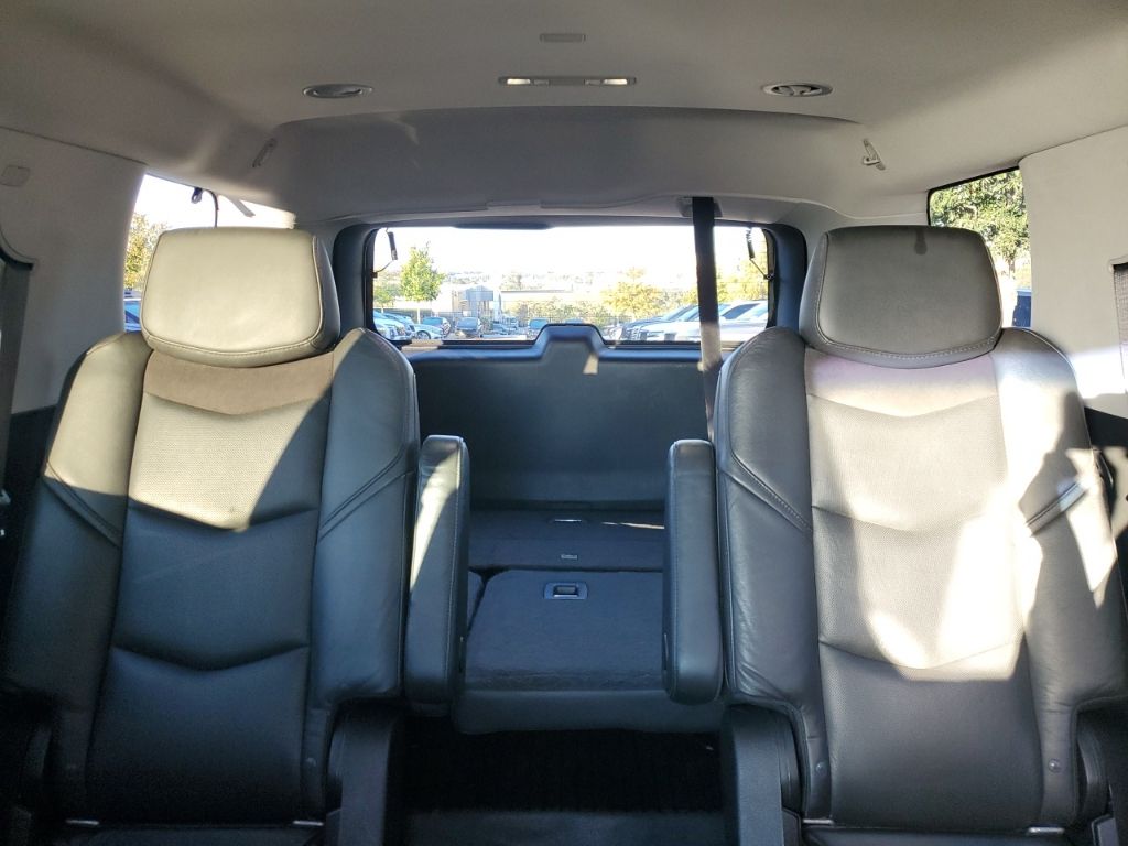 Used Car 2020 Cadillac Escalade  Luxury For Sale Under $30,000 In Austin, Texas