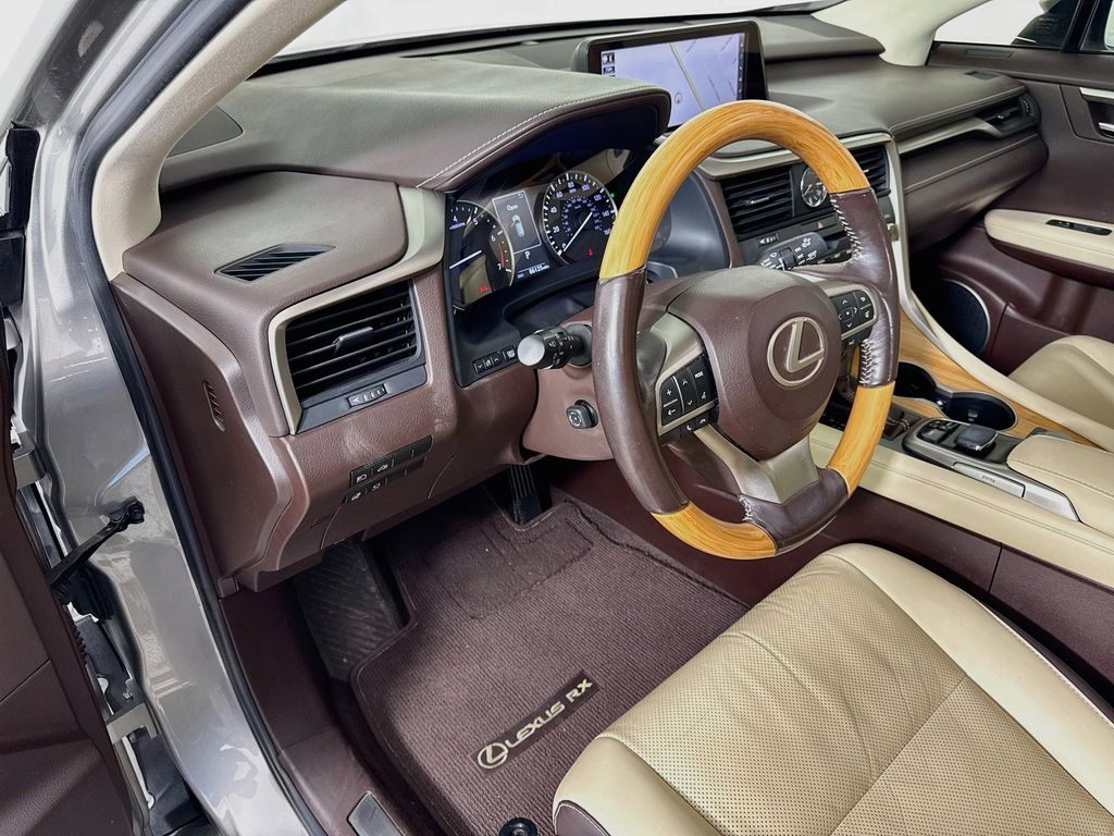 Thumbnail: 2019 Lexus RX - 9