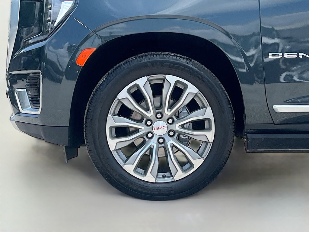 2022 GMC Yukon Denali Green at Wharton Ford