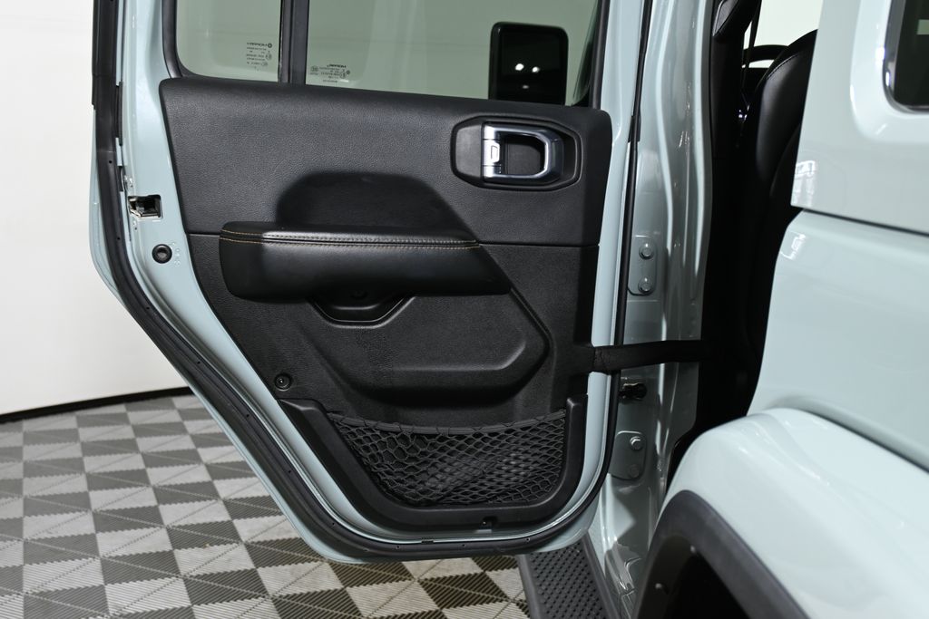 Thumbnail: 2024 Jeep Wrangler - 32