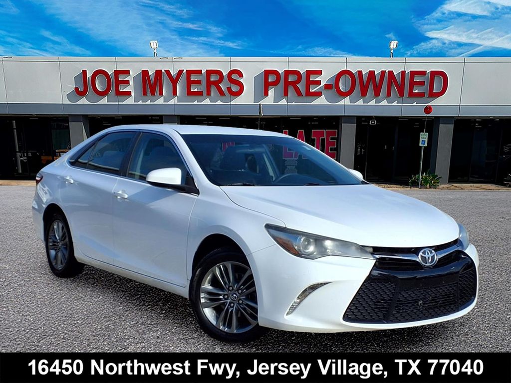 2017 Toyota Camry SE White at Monument Chevrolet