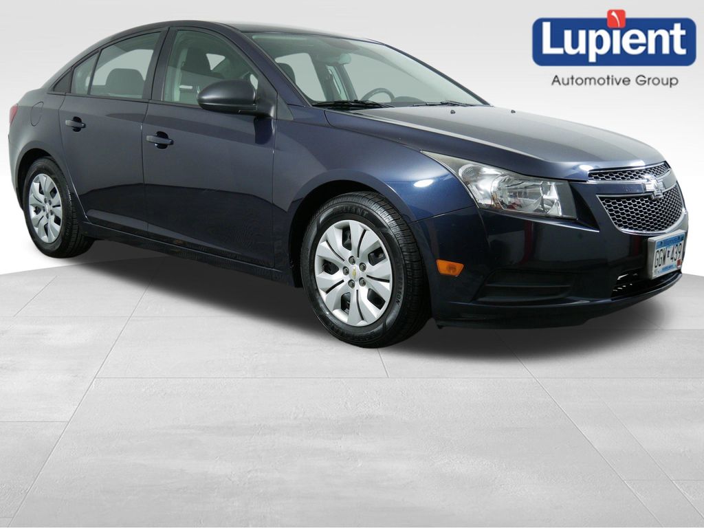 Blue Ray Metallic 2014 Chevrolet Cruze LS Sedan FWD Sedan Front-Wheel Drive 6-Speed Automatic Overdrive