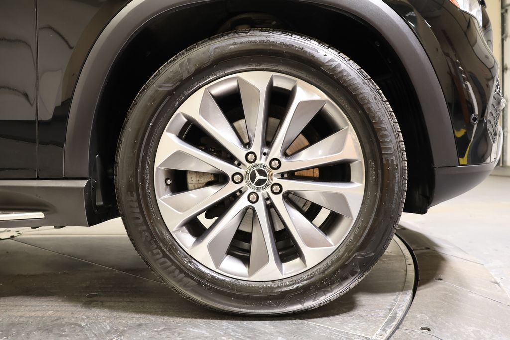 Thumbnail: 2023 Mercedes-Benz GLE - 14