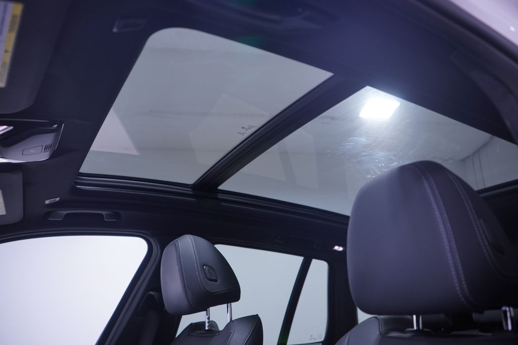 Thumbnail: 2022 BMW X3 - 8