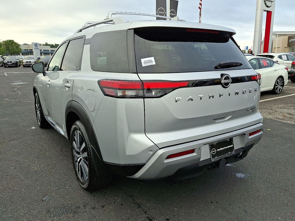 Thumbnail: 2022 Nissan Pathfinder - 4