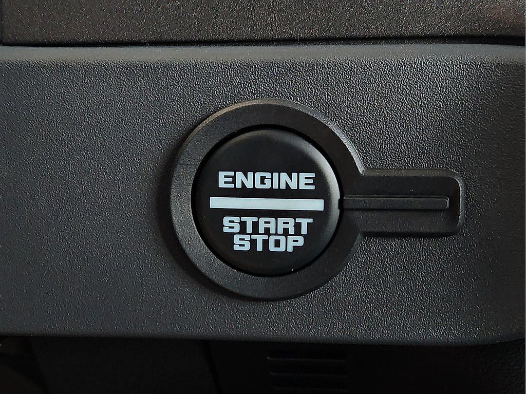 New 2025 Ford Bronco For Sale in Farmington, AR