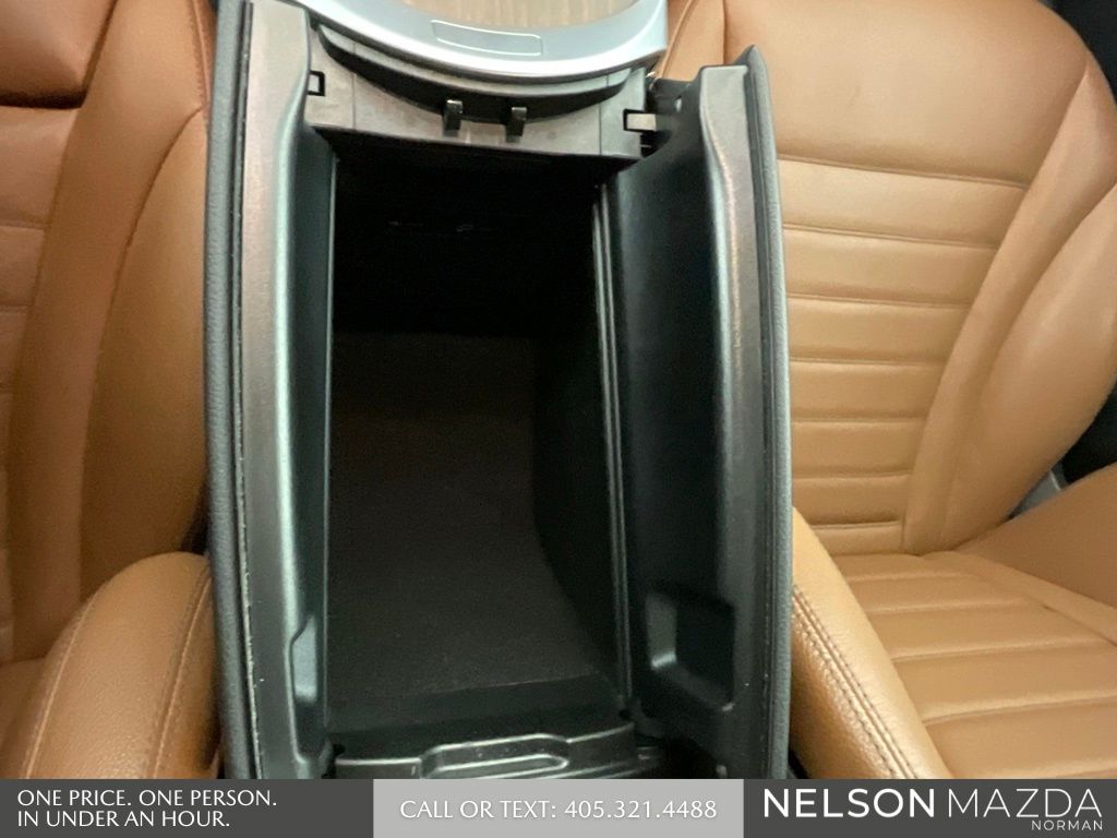 Used 2022 White Mercedes-Benz GLC 300 image 38